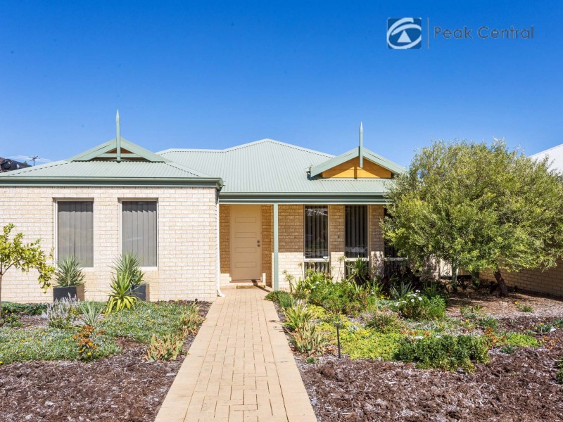 19 Sweetwater Bend, Success WA 6164