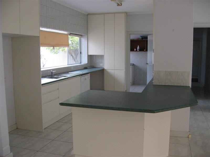 106 Burke Drive, Attadale WA 6156