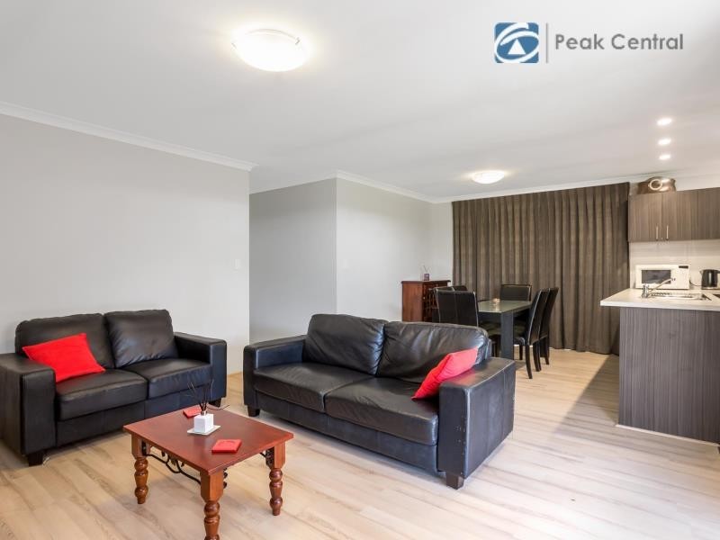 18 Fertito Entrance, Success WA 6164