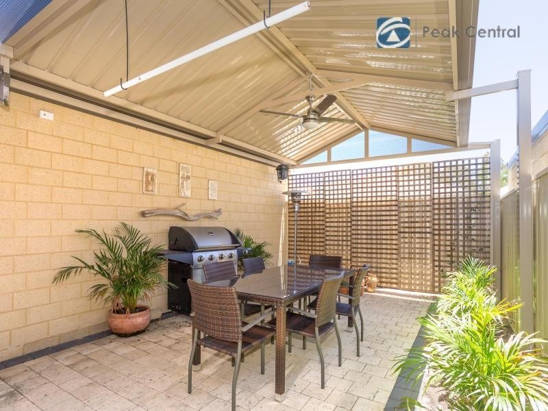 18 Fertito Entrance, Success WA 6164
