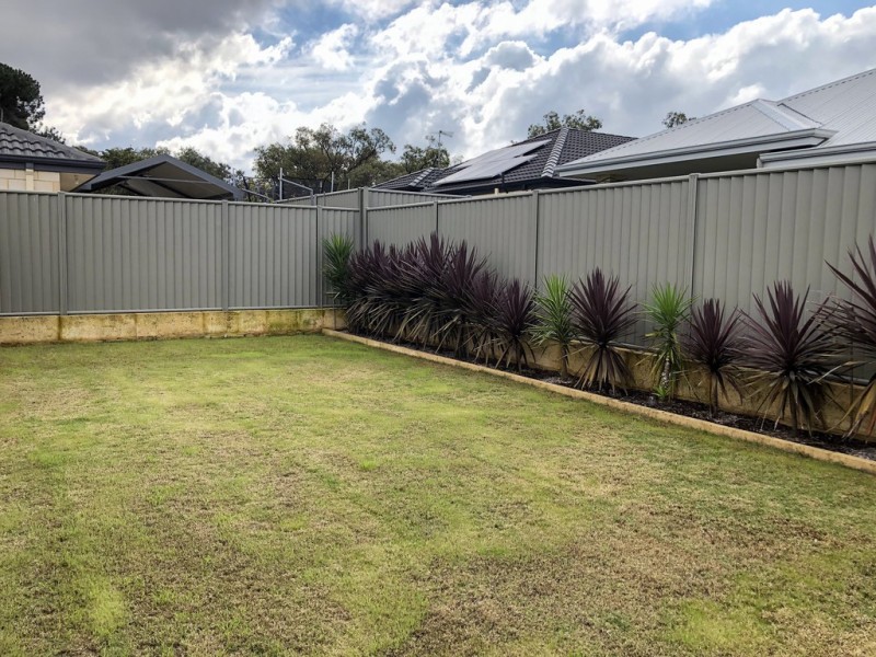 14 Langano Chase, Success WA 6164