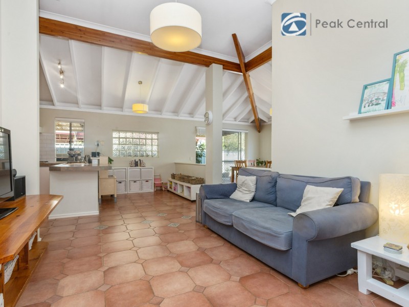 28 Molloy Circuit, Atwell WA 6164