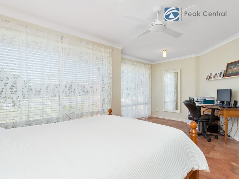 28 Molloy Circuit, Atwell WA 6164