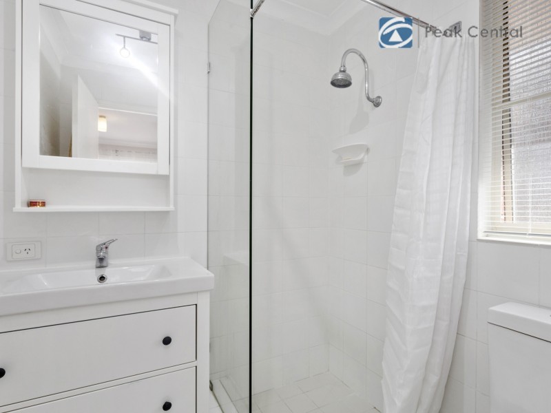 28 Molloy Circuit, Atwell WA 6164