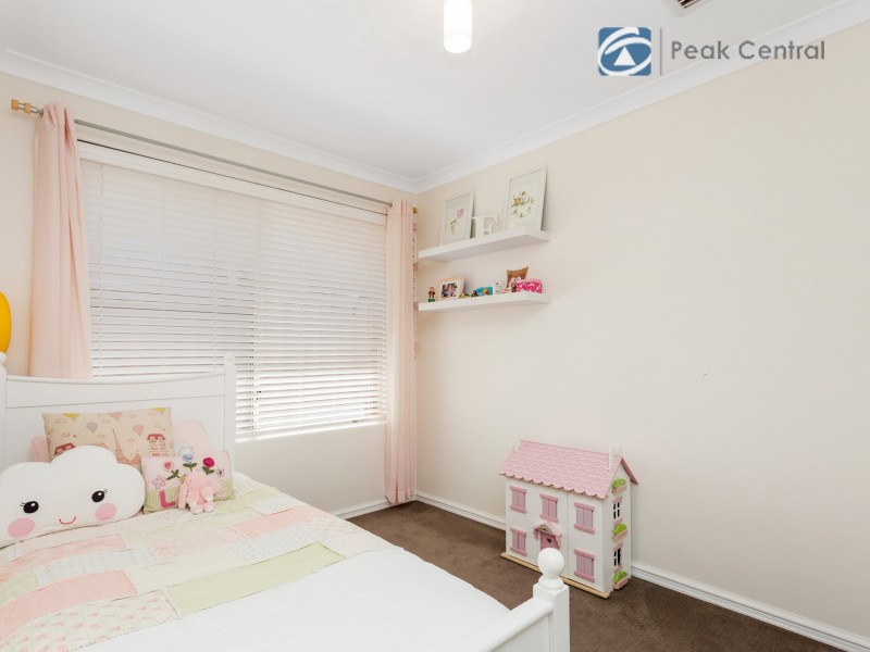 28 Molloy Circuit, Atwell WA 6164