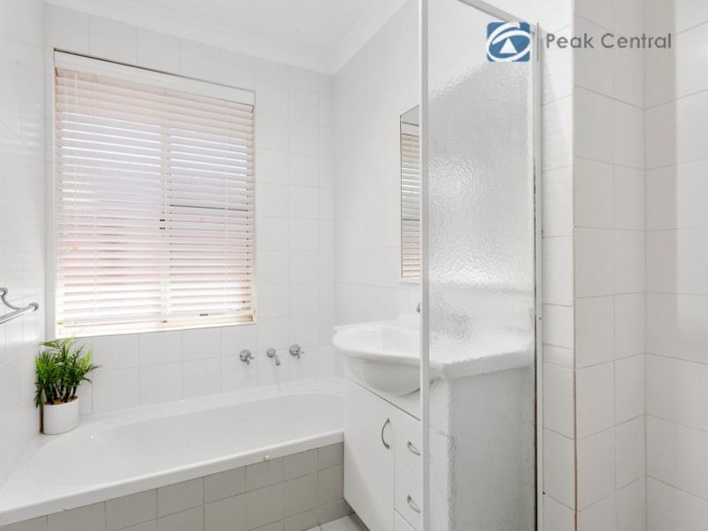 28 Molloy Circuit, Atwell WA 6164