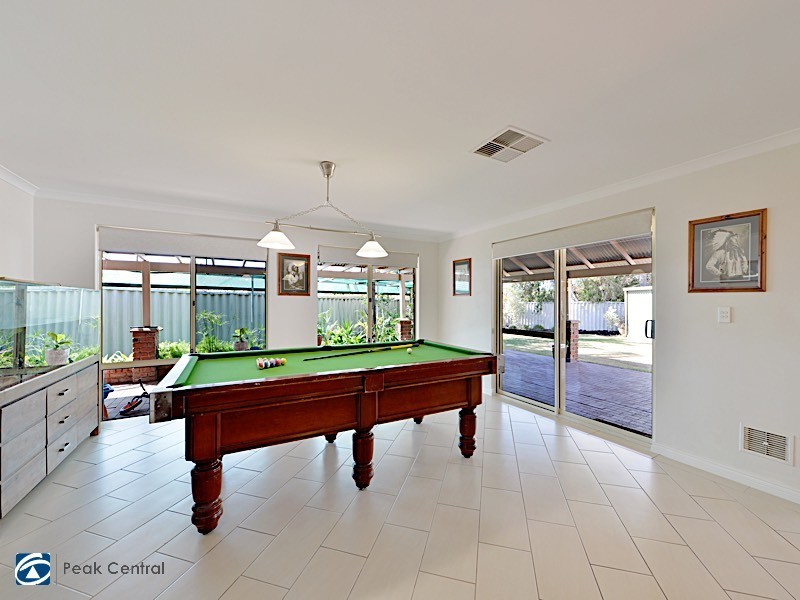 19 Minyon Circuit, Atwell WA 6164