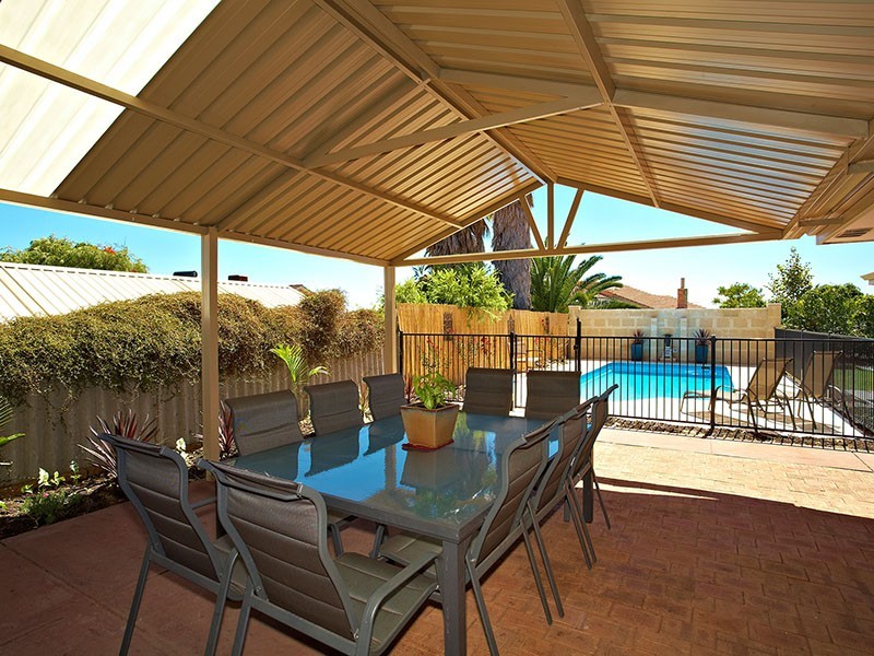 33 Needwell Road, Bibra Lake WA 6163