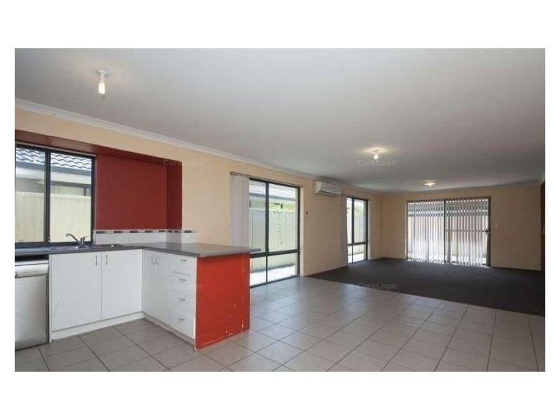 7 Mariposa Gardens, Success WA 6164