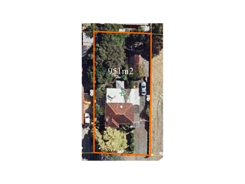 28 Redwood Crescent, Melville WA 6156