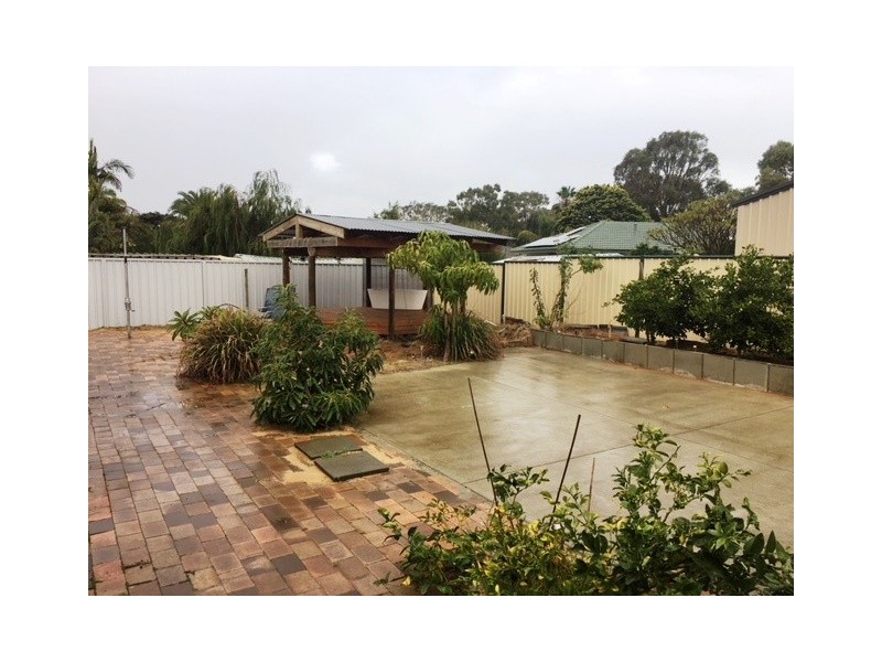 35 Nye Way, Orelia WA 6167