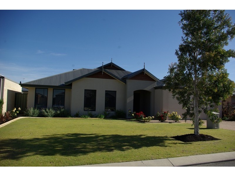 10 Cathedral Link, Aubin Grove WA 6164