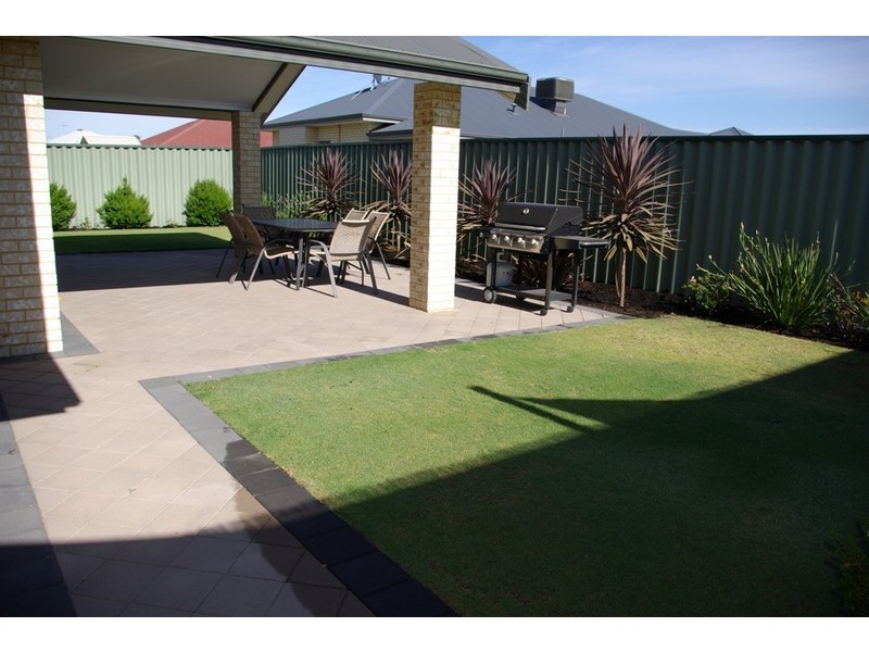 10 Cathedral Link, Aubin Grove WA 6164