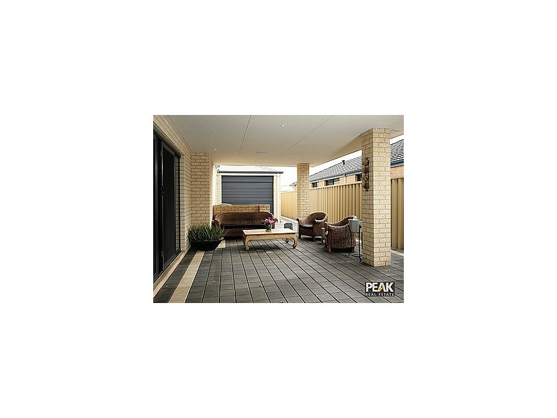 125  Aurora Drive, Atwell WA 6164
