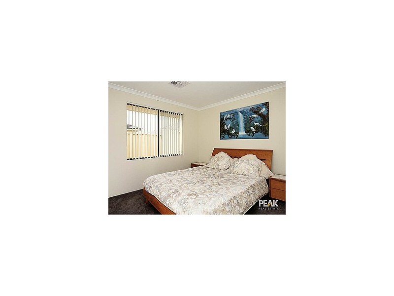 125  Aurora Drive, Atwell WA 6164