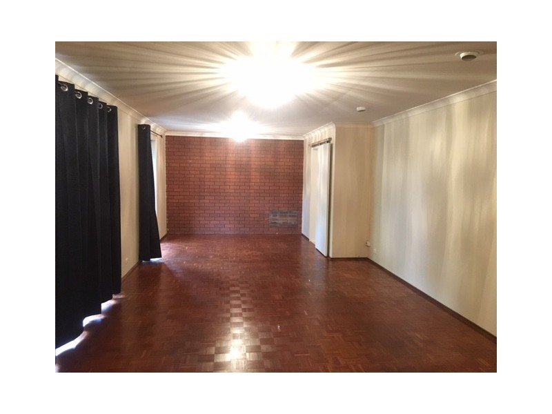 145 Muriel Court, Cockburn Central WA 6164