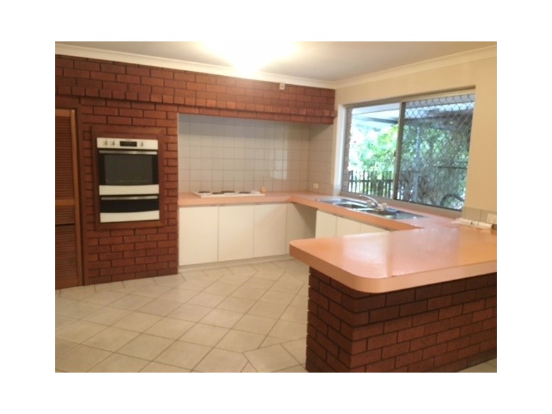 145 Muriel Court, Cockburn Central WA 6164