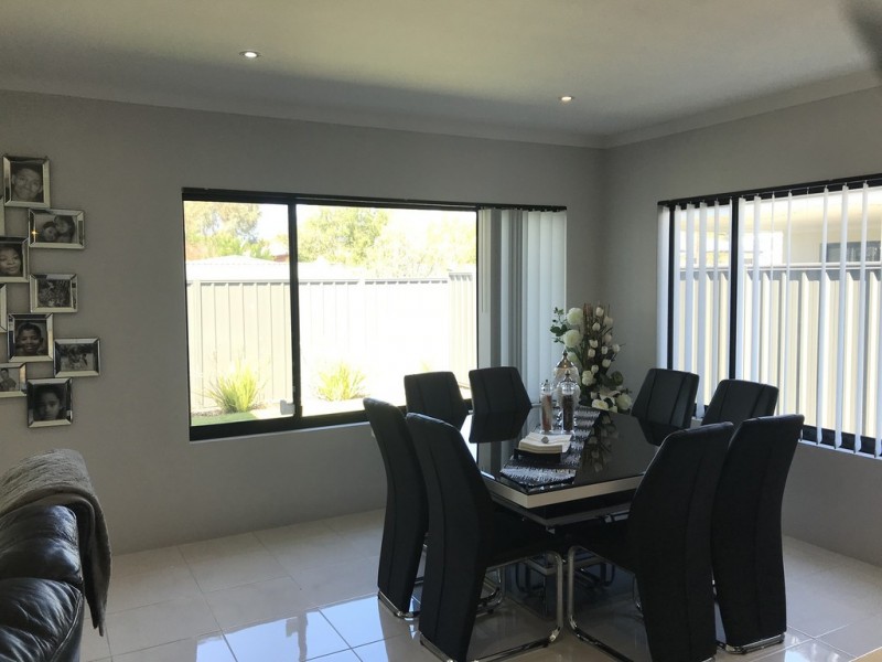 2/9 Poso Place, Atwell WA 6164