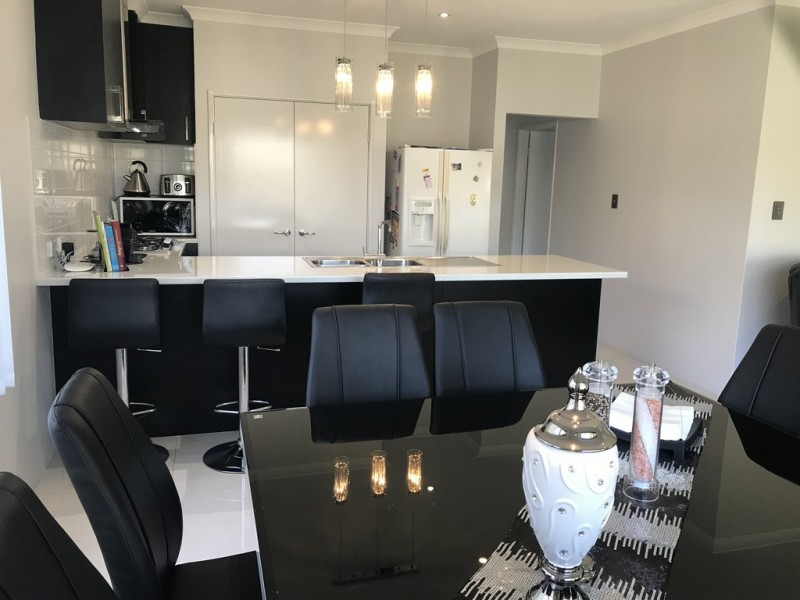 2/9 Poso Place, Atwell WA 6164