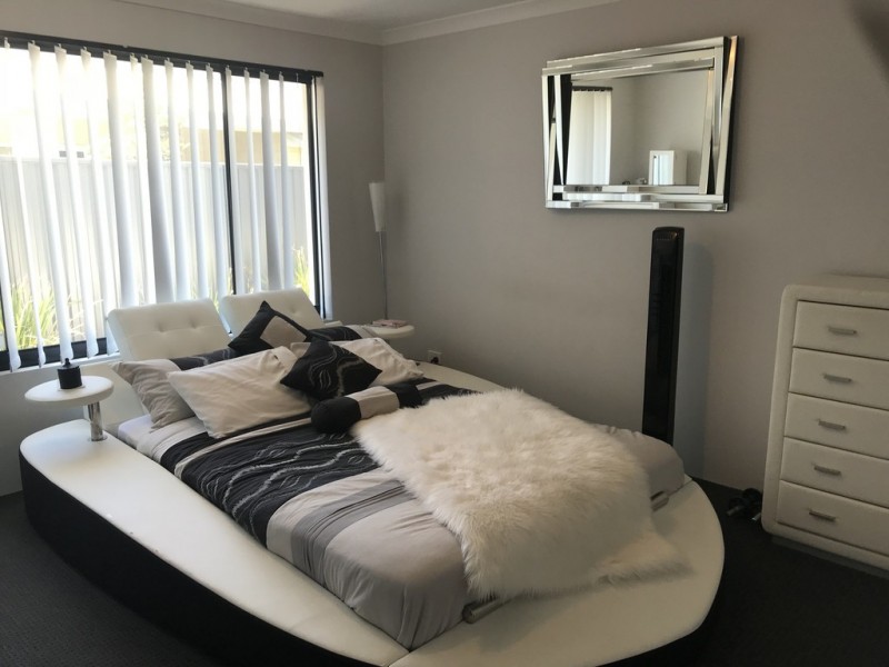 2/9 Poso Place, Atwell WA 6164