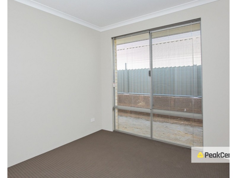 32 Needlewood Loop, Wandi WA 6167