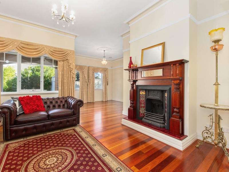 17 Glenmaggie Circuit, Success WA 6164