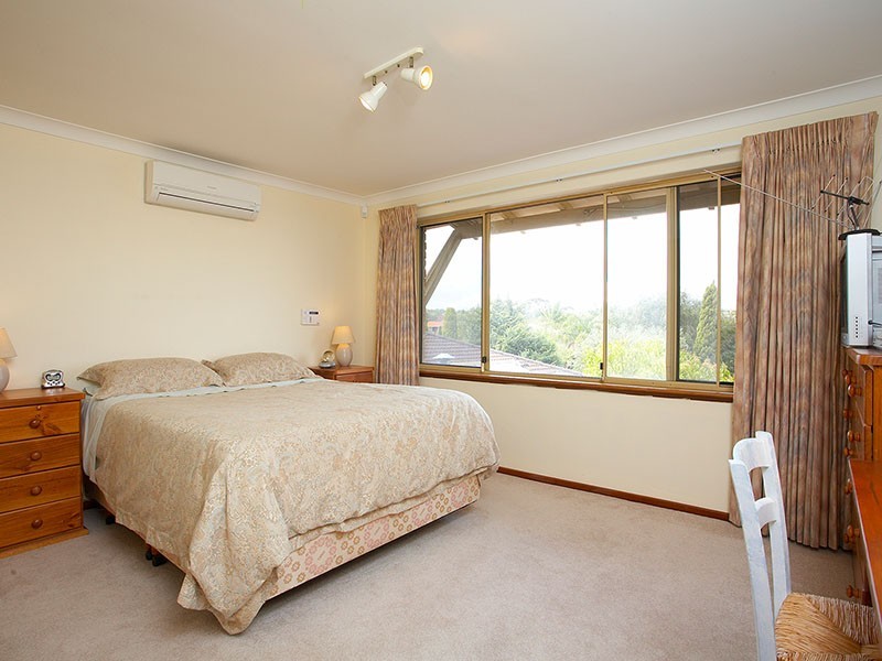 18 Ainsworth Loop, Booragoon WA 6154
