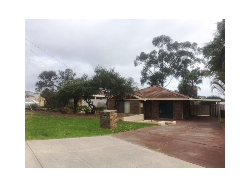 23 Skottowe Parkway, Parmelia WA 6167