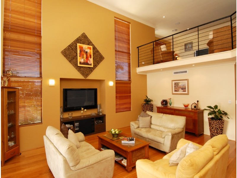 19 Pebble Bush Drive, Canning Vale WA 6155