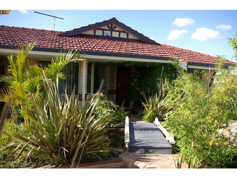 8 Oaten Retreat, Atwell WA 6164