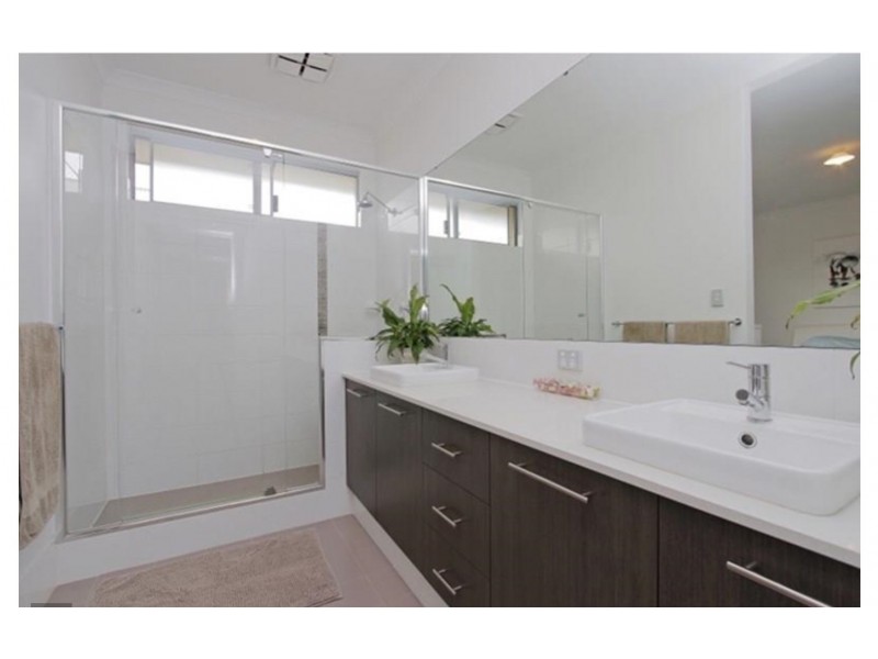 15 Hird Road, Success WA 6164