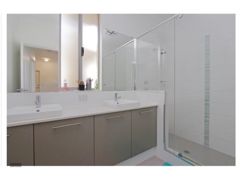 15 Hird Road, Success WA 6164