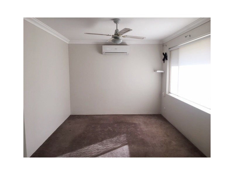 11 Sherwin Place, Wandi WA 6167