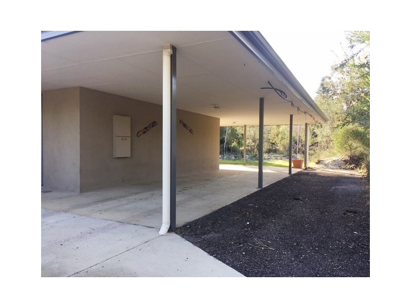 11 Sherwin Place, Wandi WA 6167