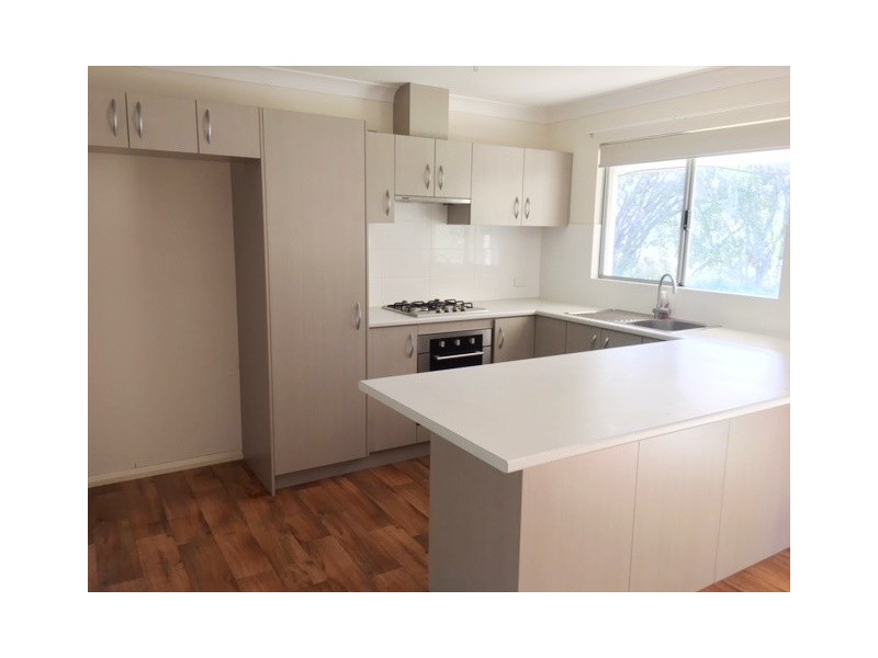 11 Sherwin Place, Wandi WA 6167