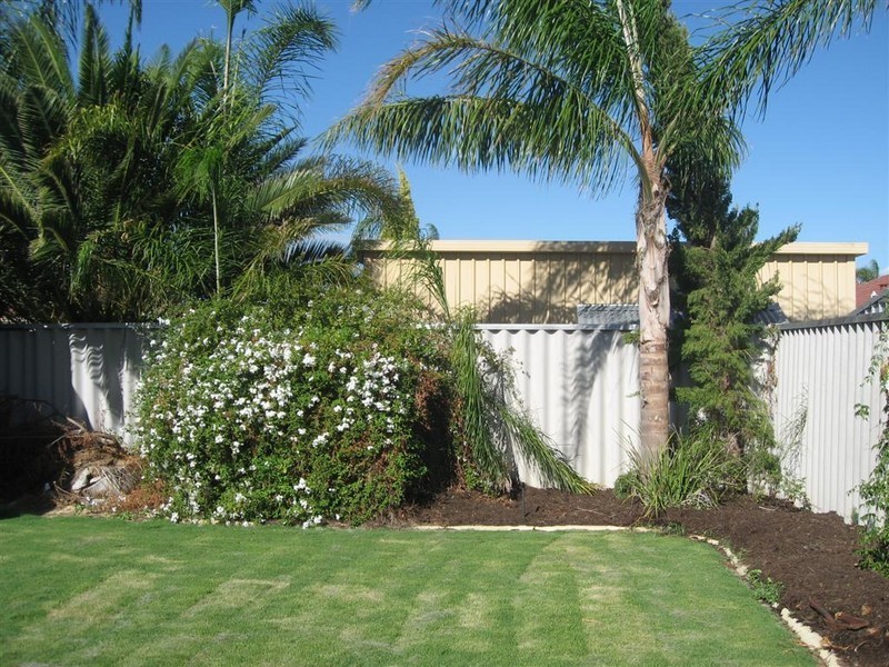 7 Beswick Gardens, Atwell WA 6164