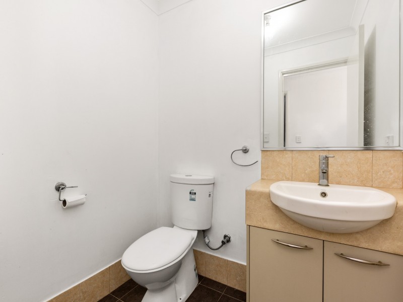 21 Sheringham Bend, Success WA 6164