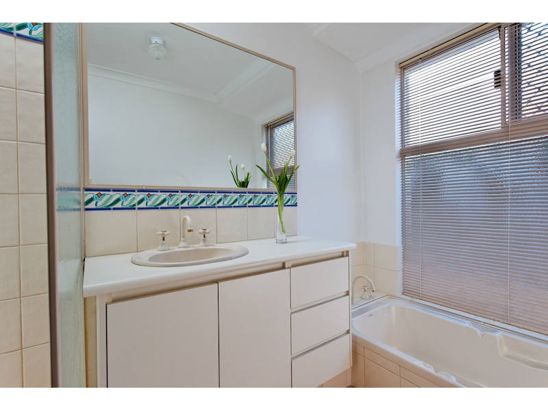 26 Lombe Gardens, Atwell WA 6164