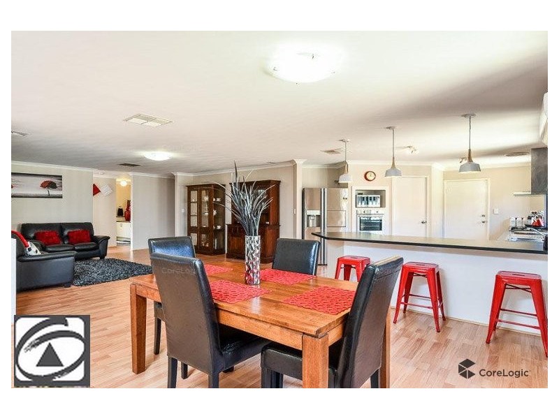 13 Baumea Turn, Hammond Park WA 6164