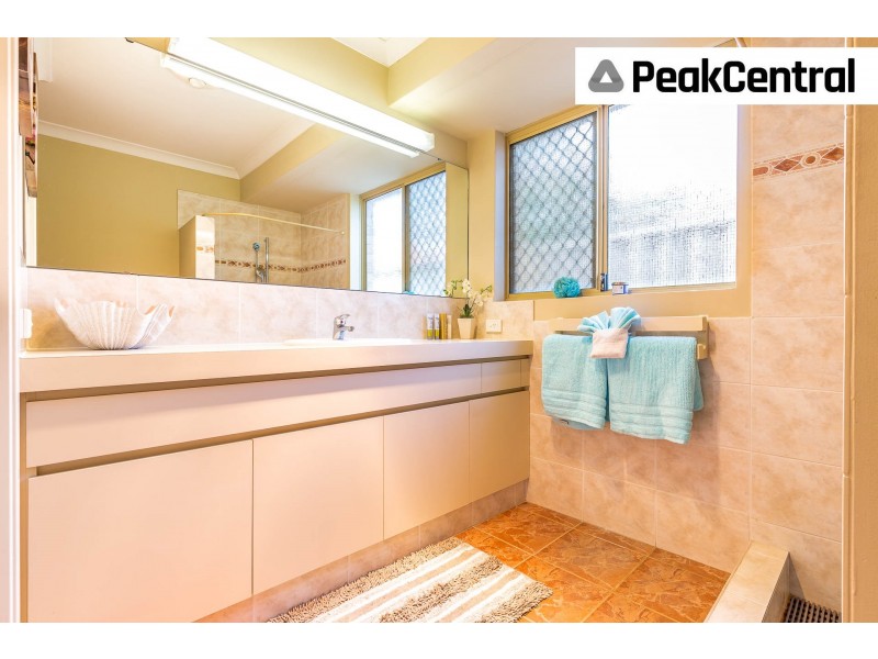 23 Minyon Circuit, Atwell WA 6164