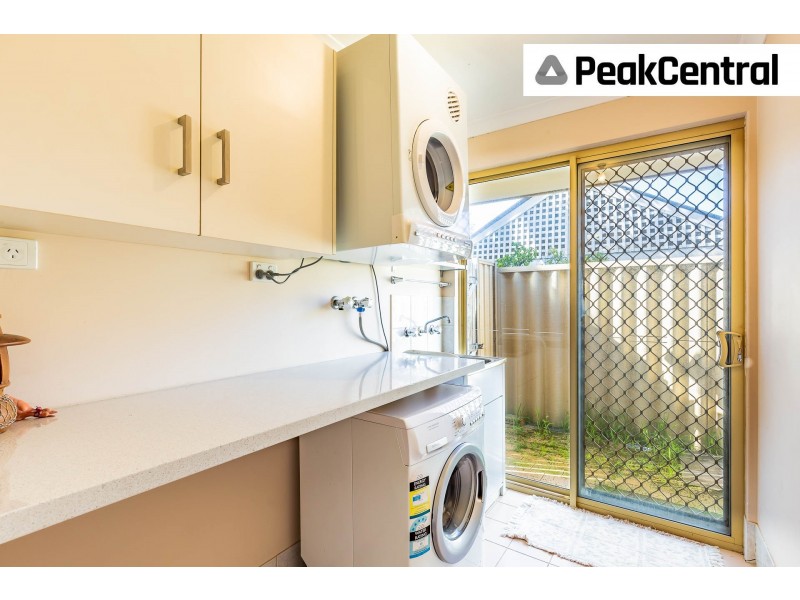 23 Minyon Circuit, Atwell WA 6164