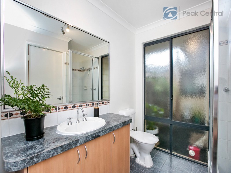 20 Jagoe Loop, Willagee WA 6156