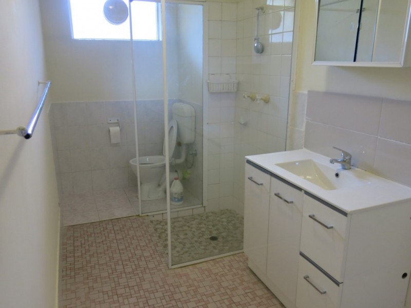 2A,305 Harbourne Street, Glendalough WA 6016