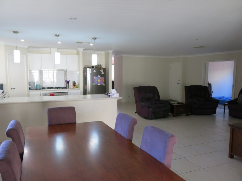 Lot 237 Featherflower Road, Hammond Park WA 6164