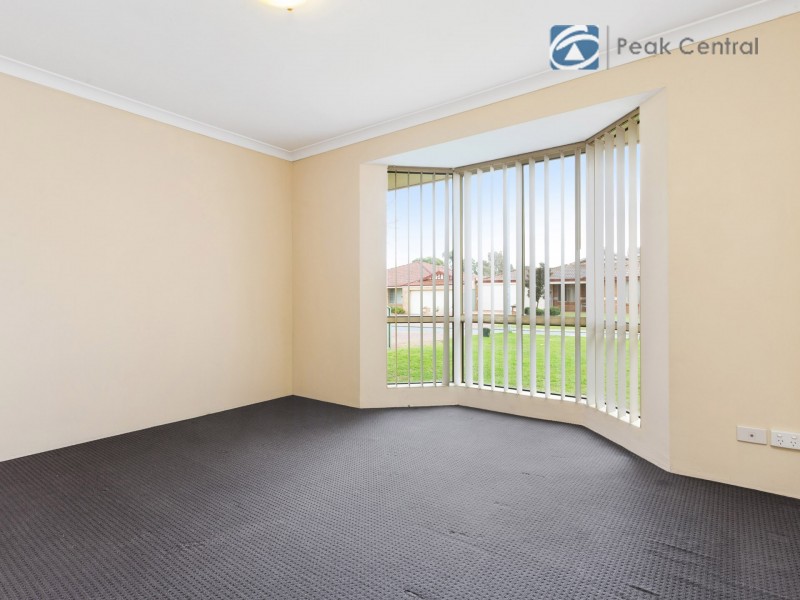 6 Hedges Retreat, Atwell WA 6164