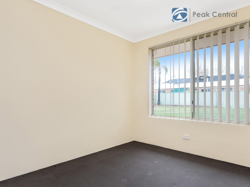 6 Hedges Retreat, Atwell WA 6164