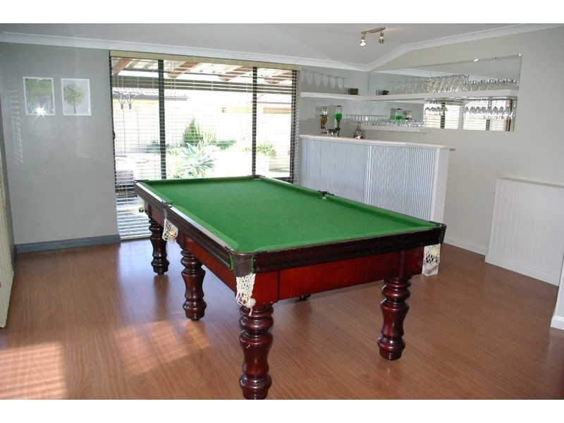 7 Avon Crescent, Atwell WA 6164