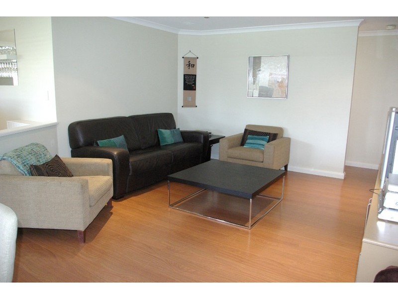 7 Avon Crescent, Atwell WA 6164