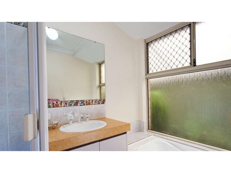 38  Avon Crescent, Atwell WA 6164