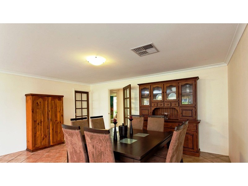 38  Avon Crescent, Atwell WA 6164